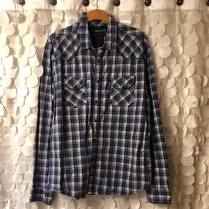 Long sleeve plaid shirt with snap buttons